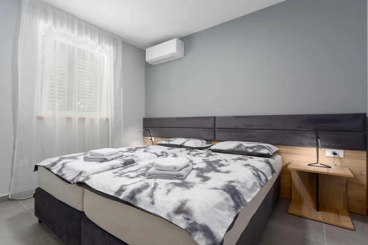 Apartman Monika 0*, Malinska
